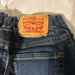 Kids size 6 Levi jeans